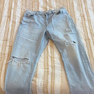 Light Blue Distressed Woman’s Jeans